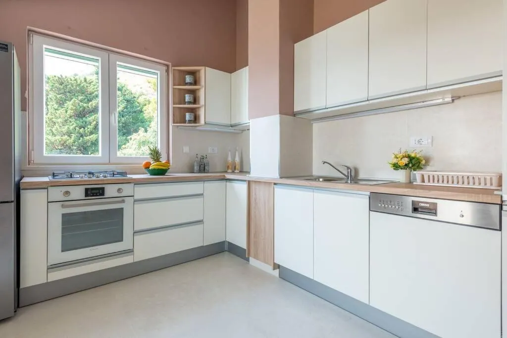 Image 3 of Apartment LaBonne