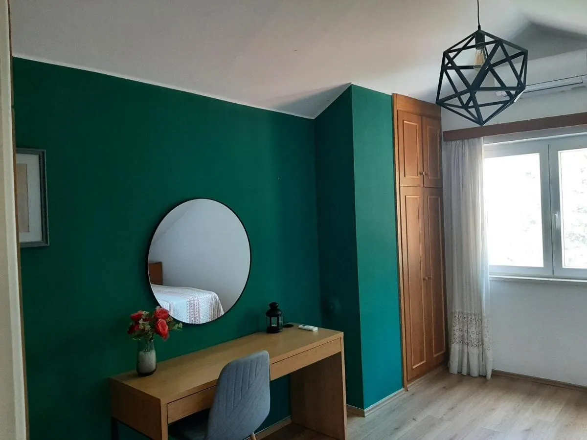 Image 2 of Apartment LaBonne