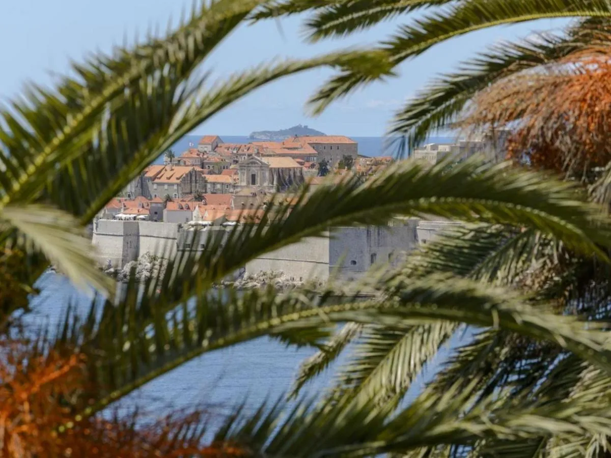 Image 2 of Apartments Pully