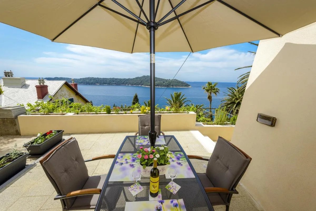 Image 1 of Apartments Pully