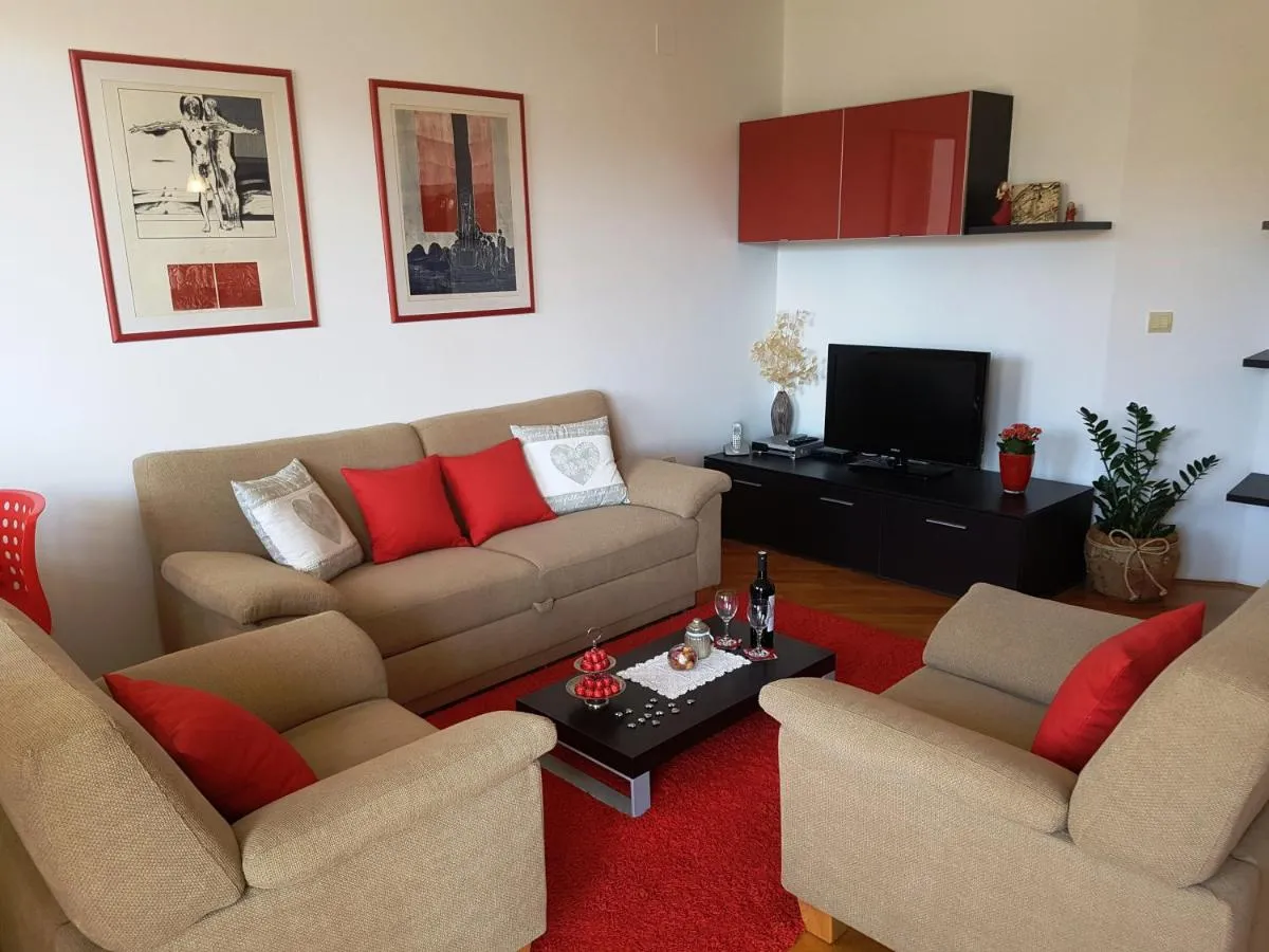 Image 4 of Ban Apartment