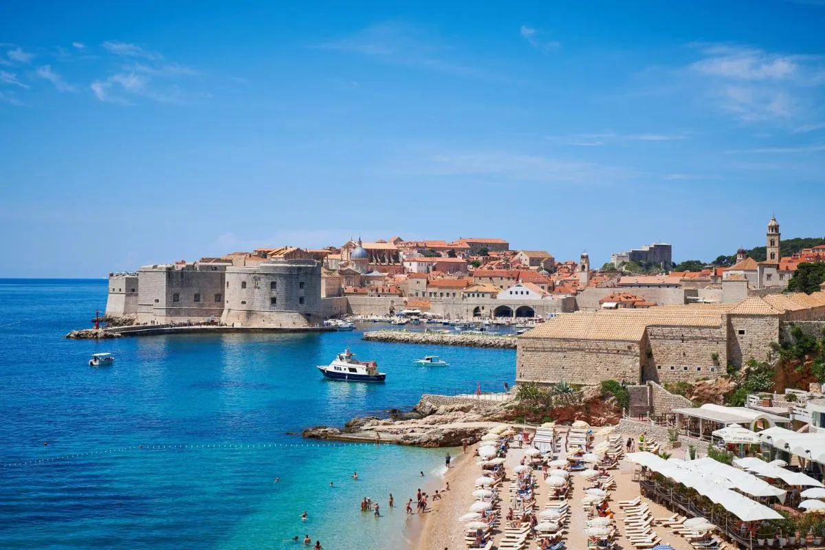 Image 5 of Blasius Residence