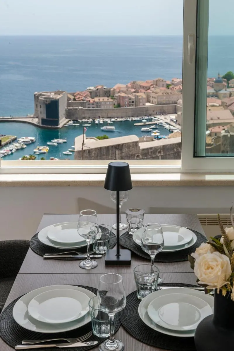 Image 6 of Chill Out – Old Town & Seaview Apartments