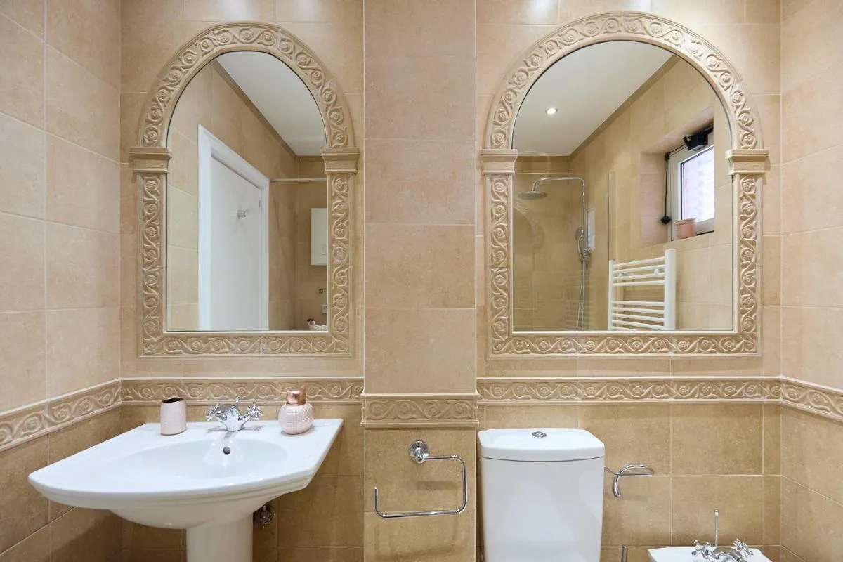 Image 2 of Hedera Estate, Hedera A3