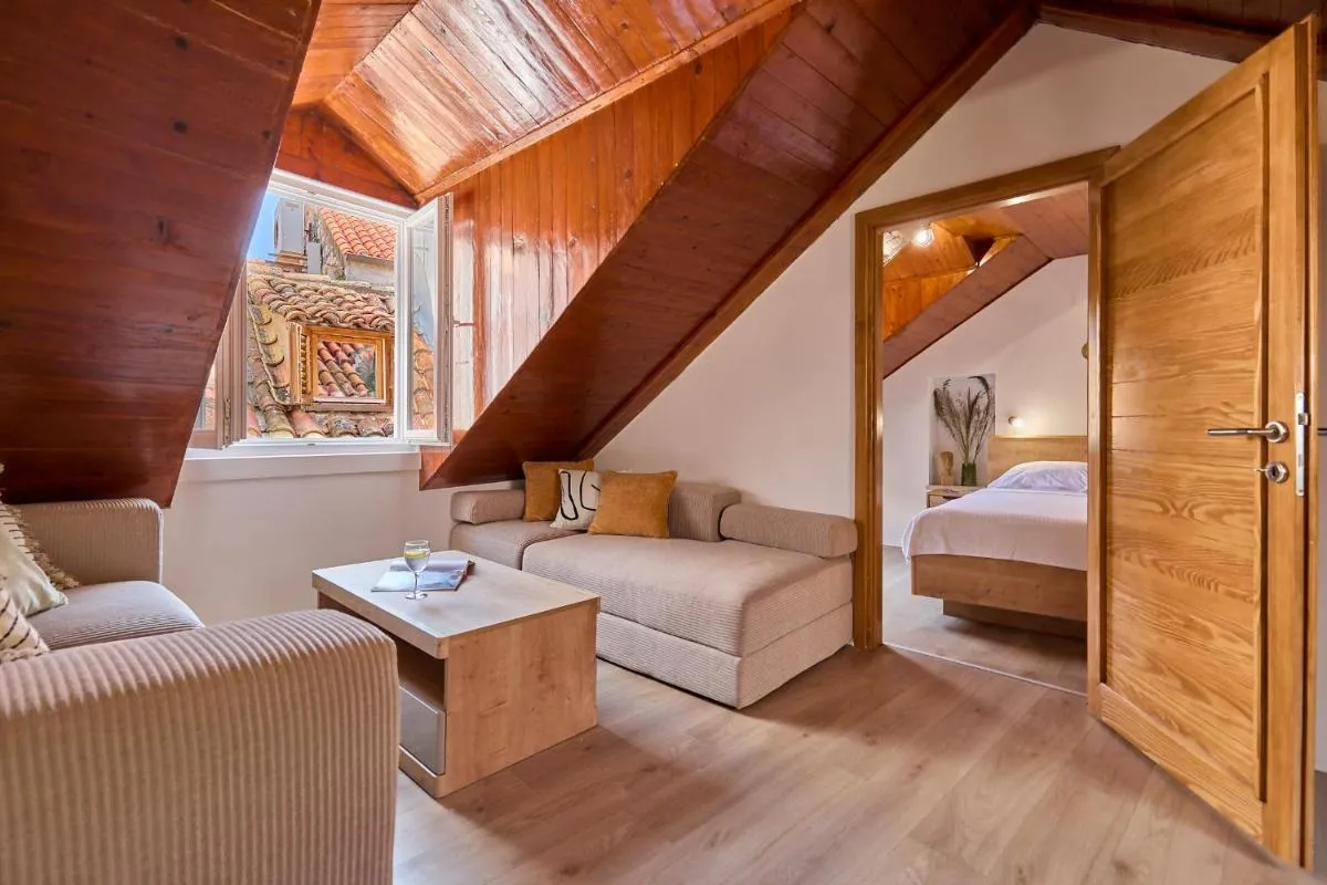 Image 6 of Hedera Estate Hedera A6