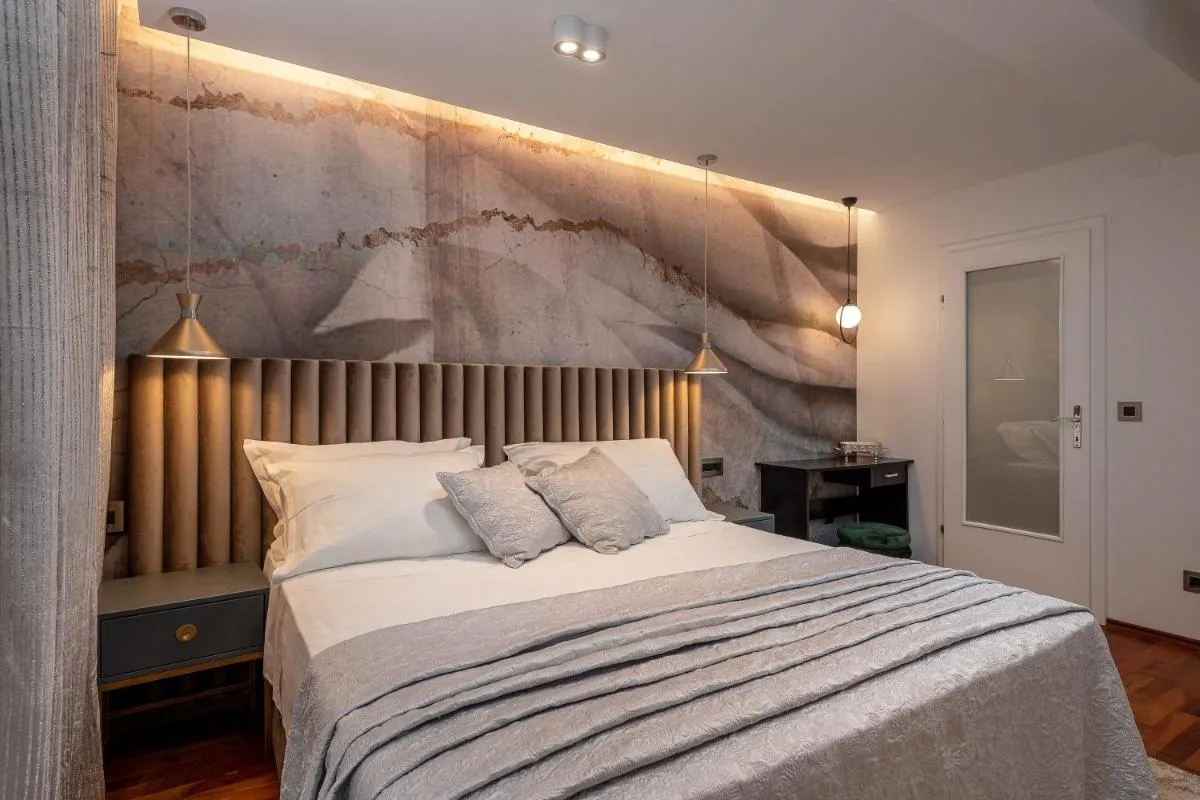 Image 4 of Insula Luxury Apartment