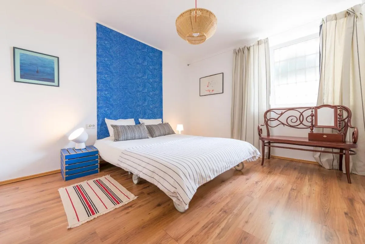 Image 1 of Midsummer Night’s Dream