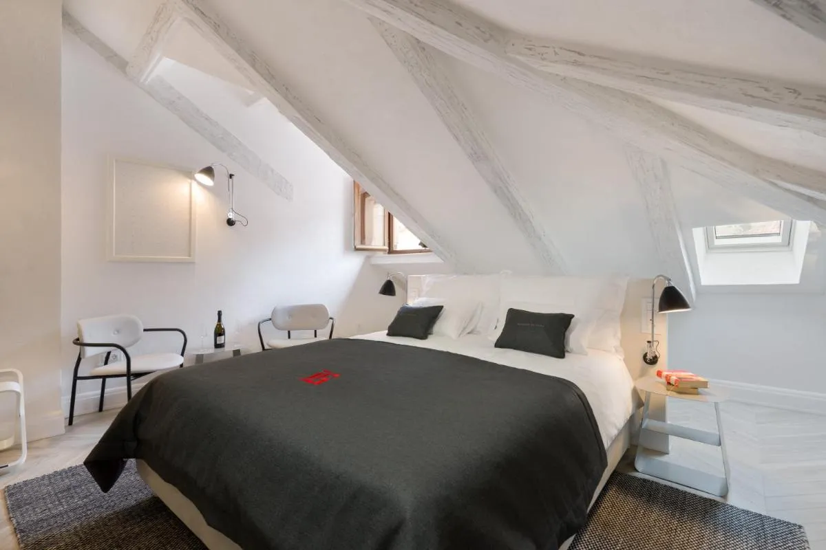 Image 1 of Palazzo De Bona