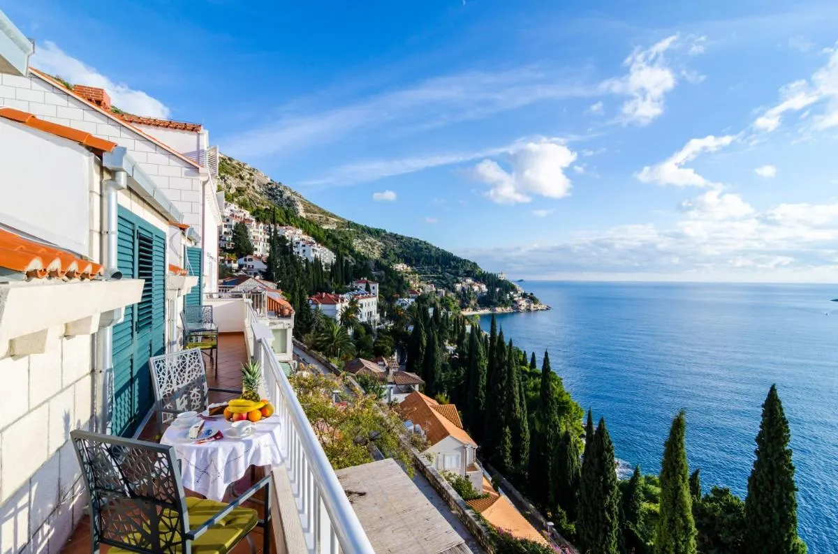 Image 4 of Villa Adrian