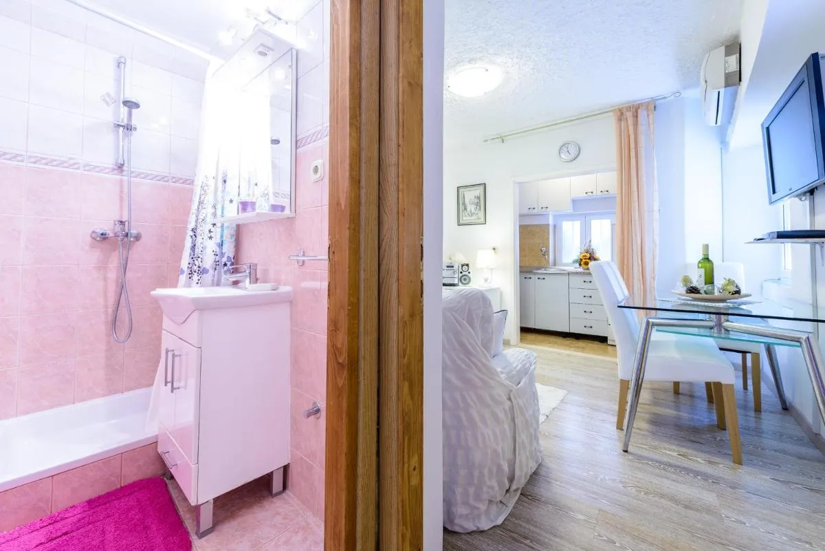 Image 2 of Apartman Antonio