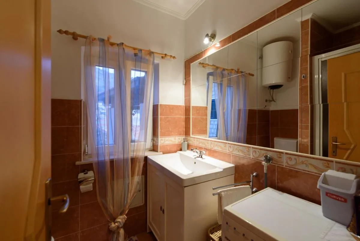 Image 2 of Apartment Daniela Old Town