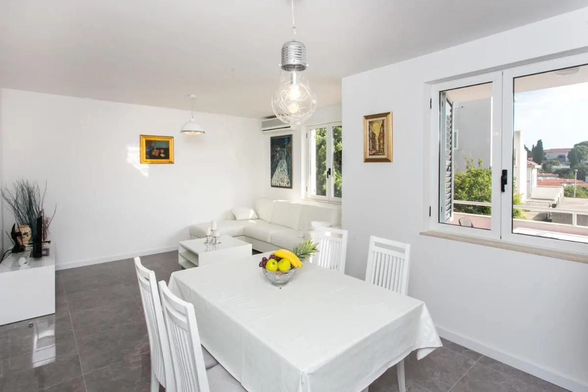 Image 2 of Apartment Dupčić