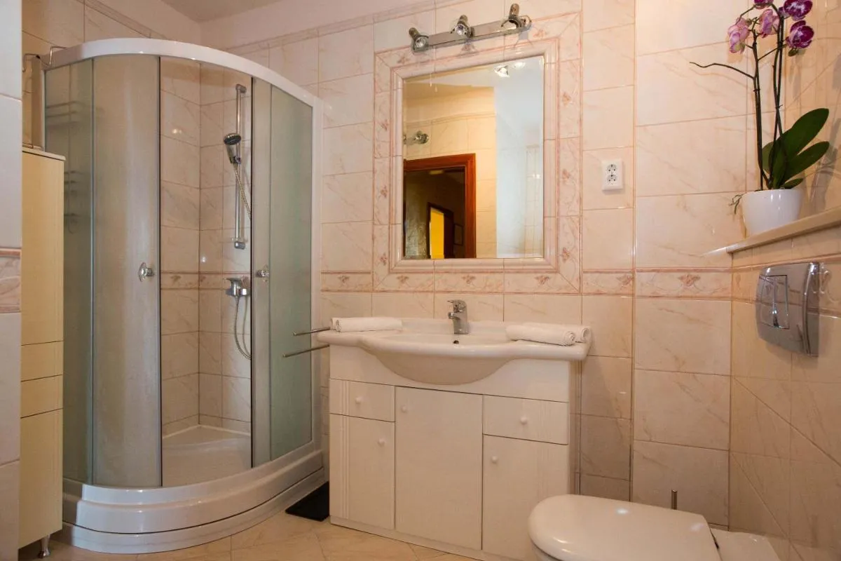 Image 2 of Apartment Gorica