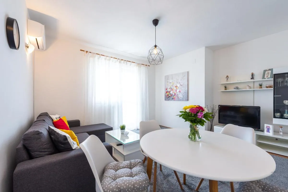 Image 4 of Apartment Jele