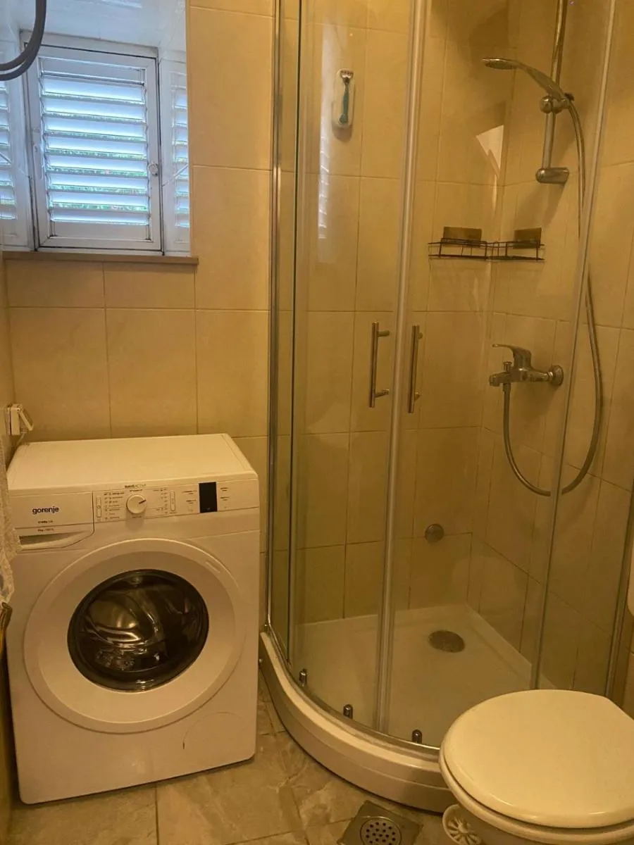 Image 4 of Apartment Jo