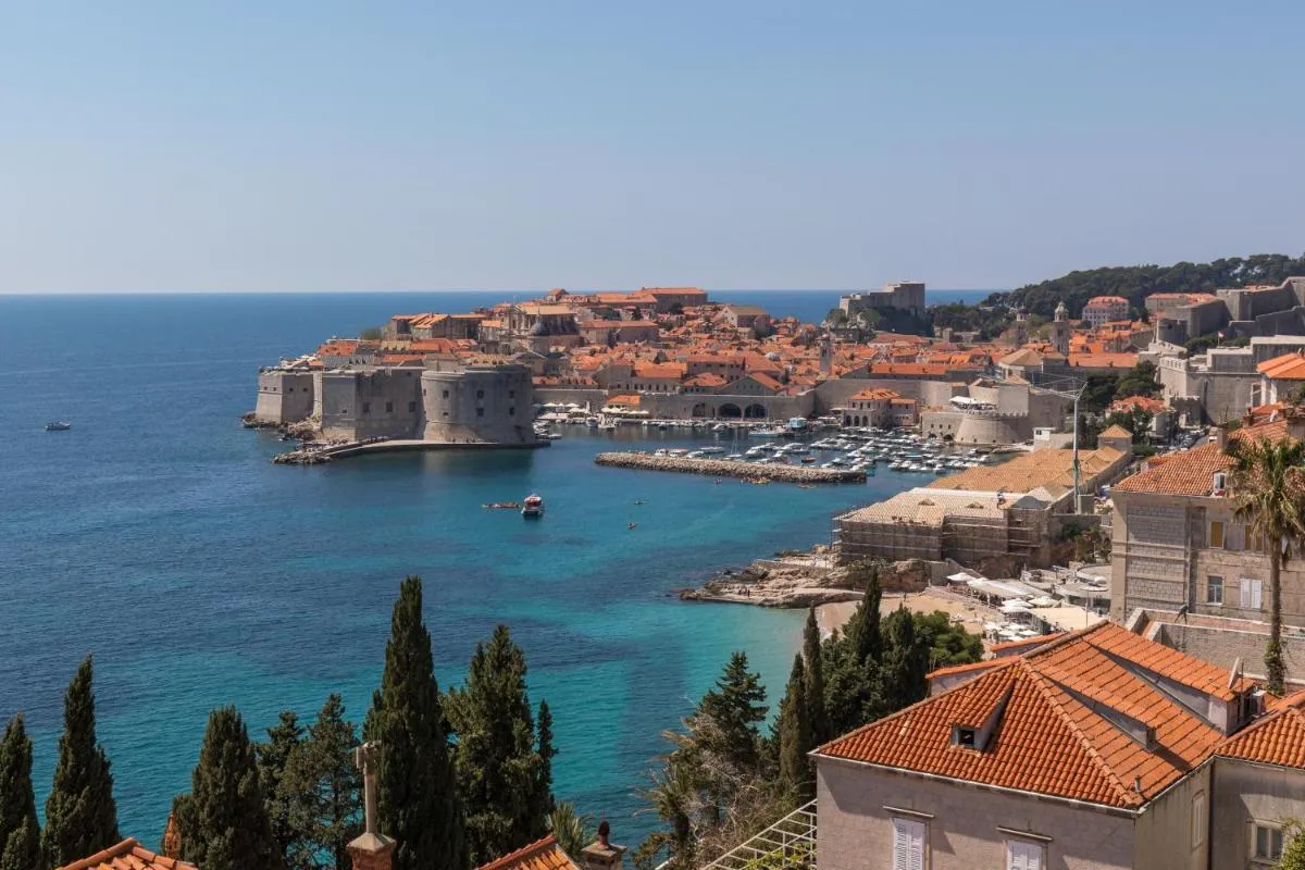 Image 1 of Apartment Med