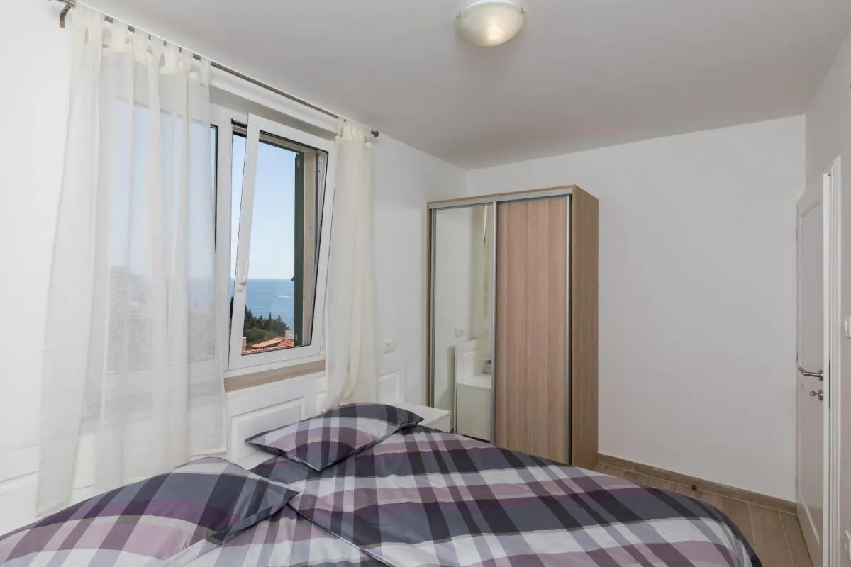 Image 6 of Apartment Med