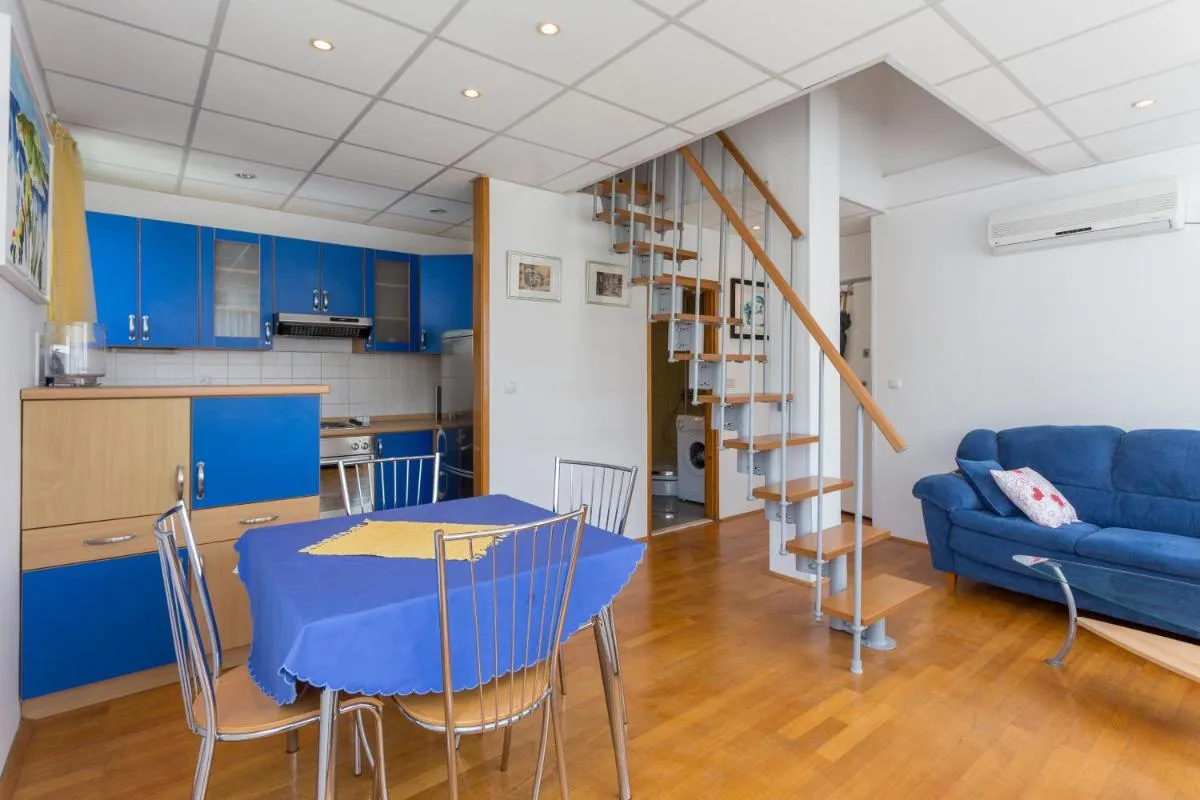 Image 3 of Apartment Nikatoni