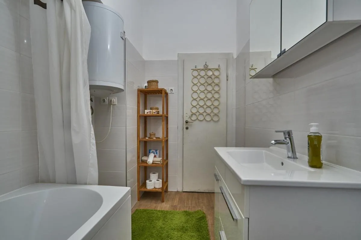 Image 2 of Apartment Paula’s home