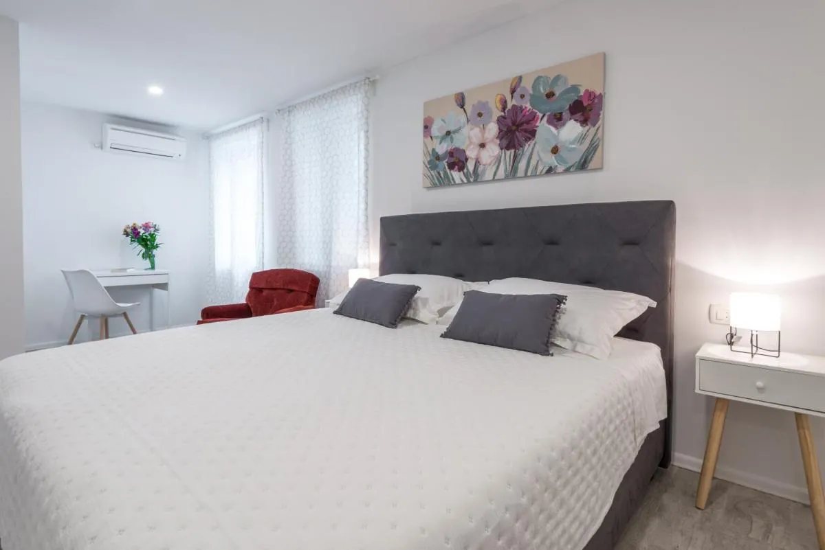 Image 6 of Apartment Promenade