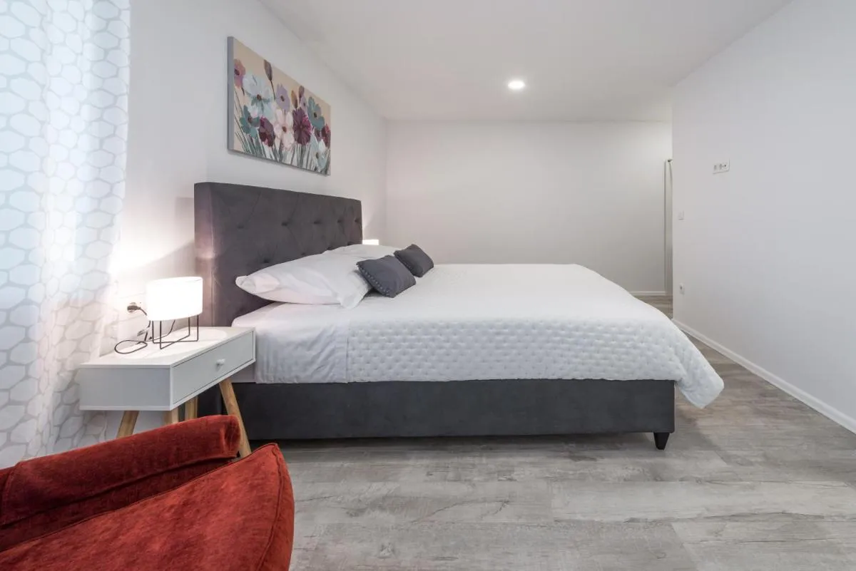 Image 1 of Apartment Promenade