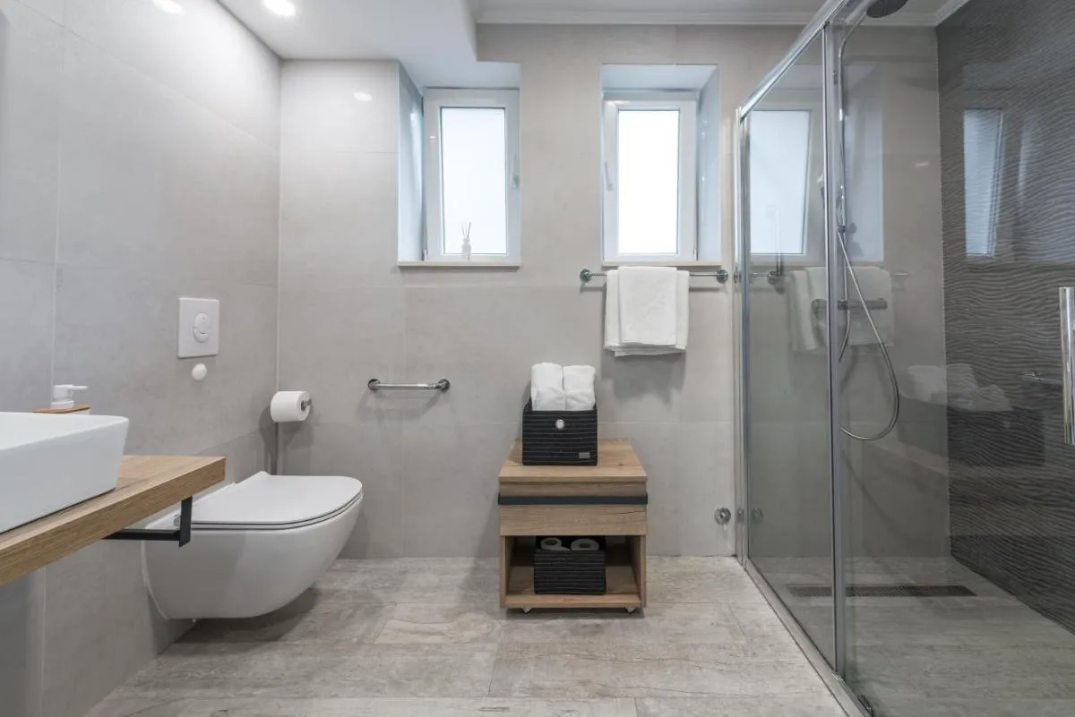 Image 2 of Apartment Promenade