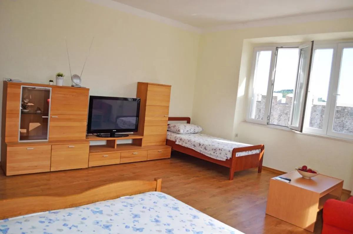 Image 4 of Apartment Rimac