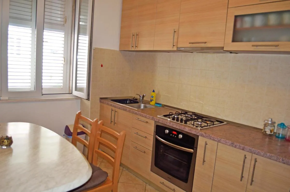 Image 3 of Apartment Rimac