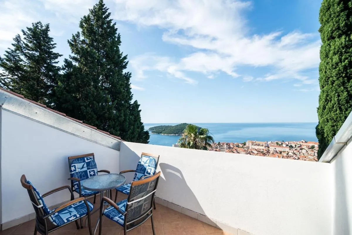 Image 1 of Apartment Srđ