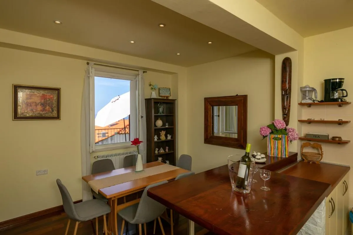 Image 3 of Apartment Tonka – Two bedroom apartment with partial sea view