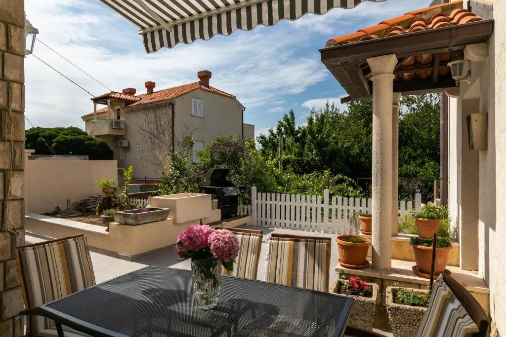 Image of Apartment Tonka – Two bedroom apartment with partial sea view