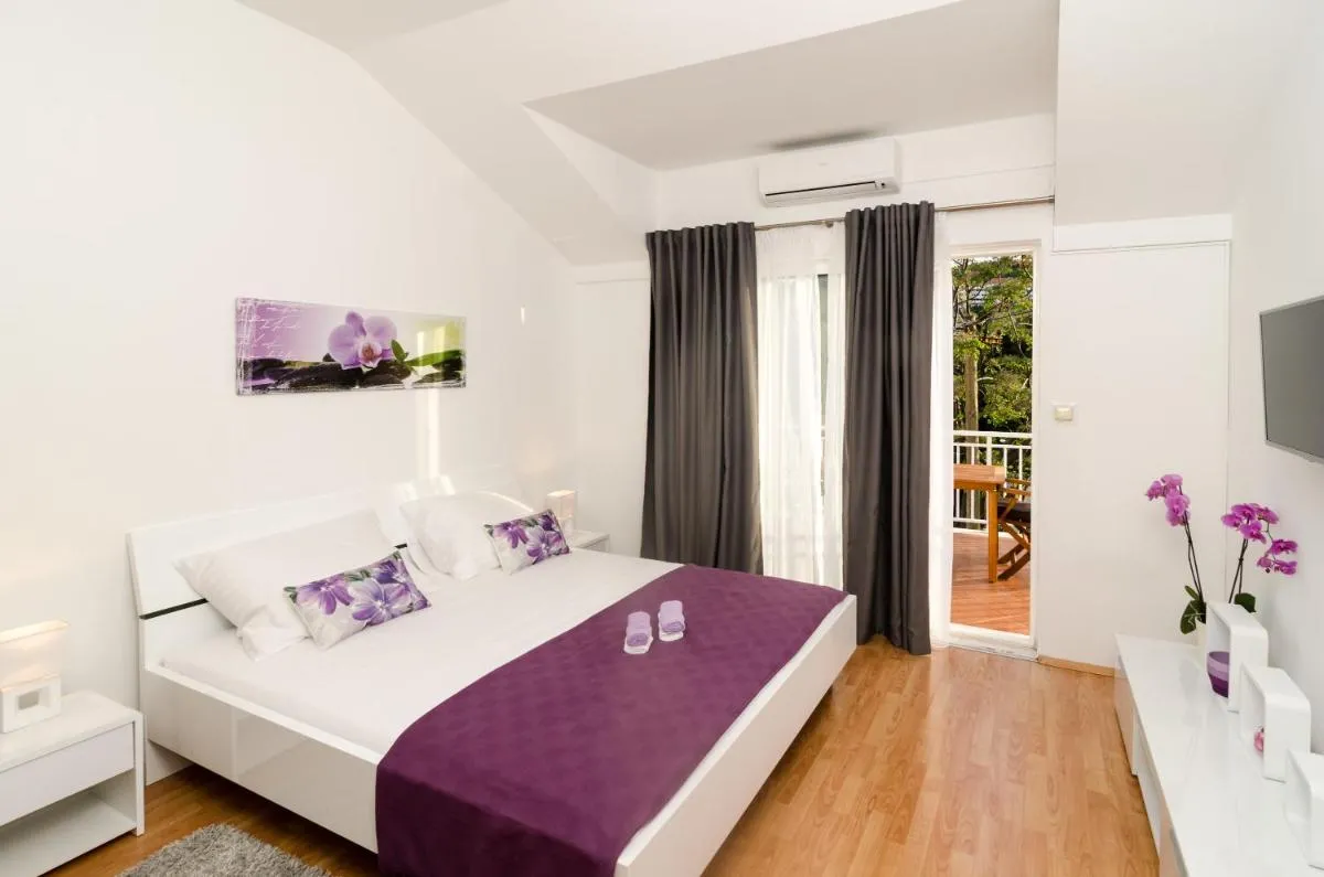 Image 6 of Apartments Estrella