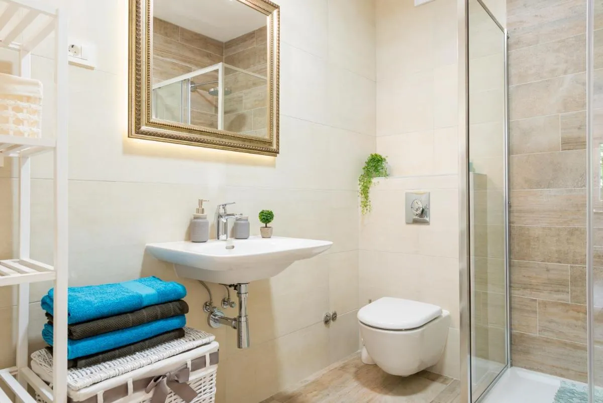 Image 4 of Apartments Helen