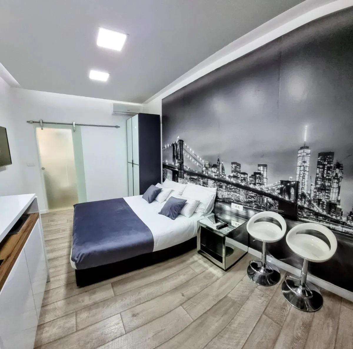 Image 1 of Apartments Lomara