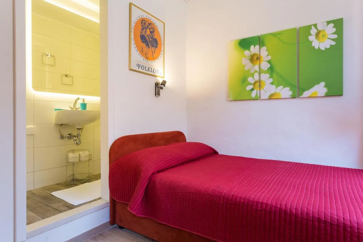 Image 2 of Apartments Rudjer