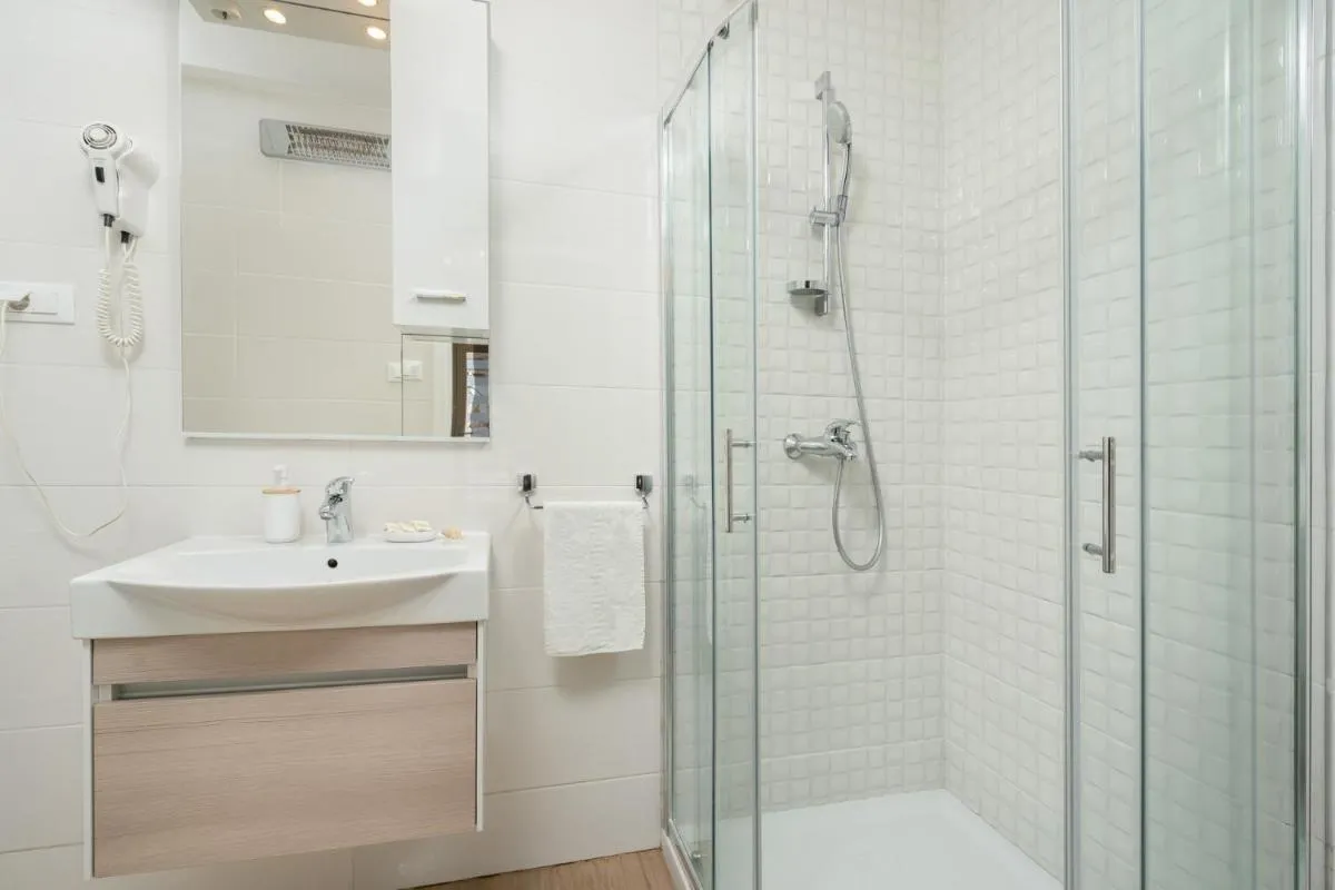 Image 2 of Apartments Zicara