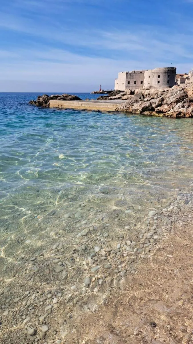 Image 3 of Atelier Tina Art Home