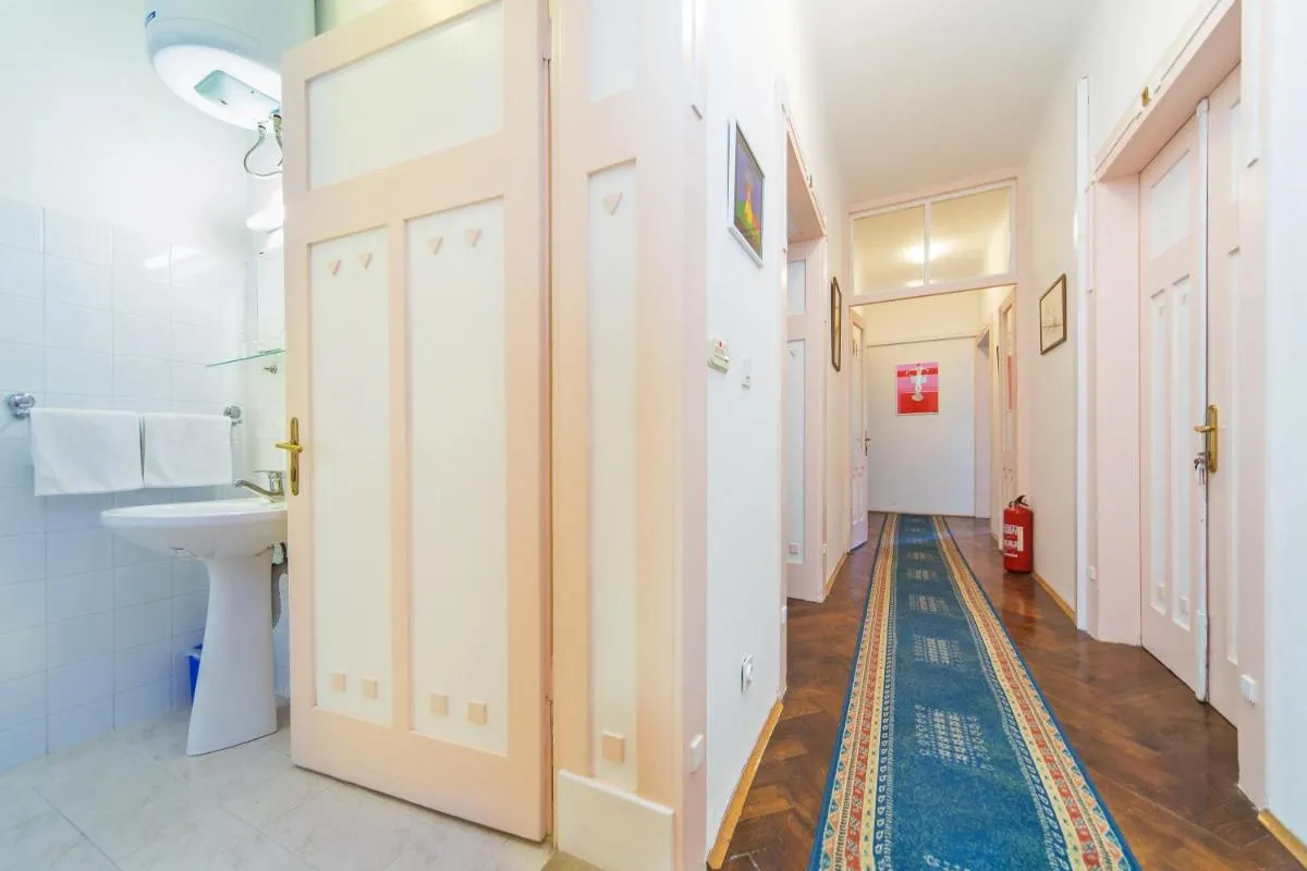 Image 2 of B&B Sesame Inn