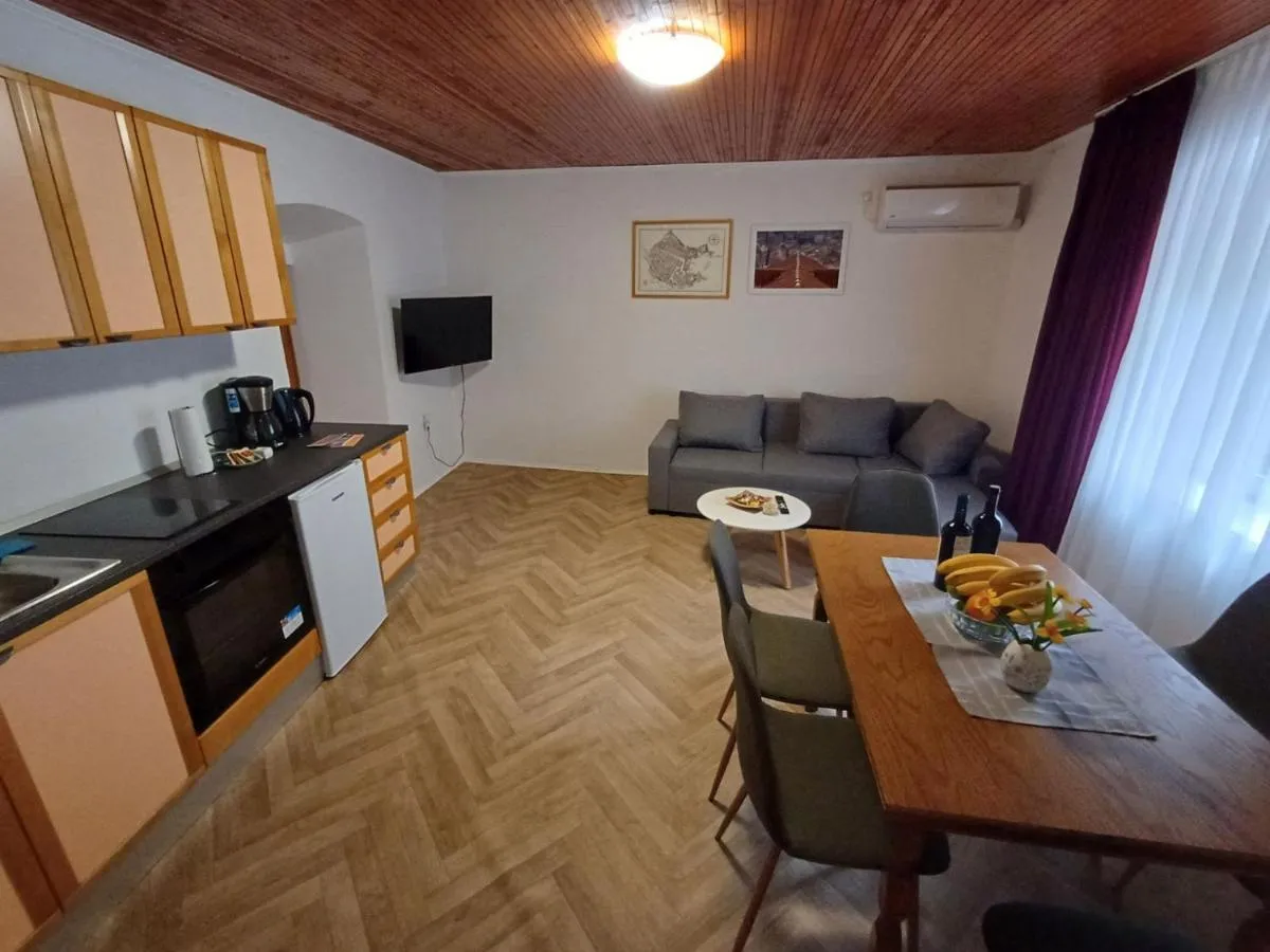 Image 2 of Bogdanović Home