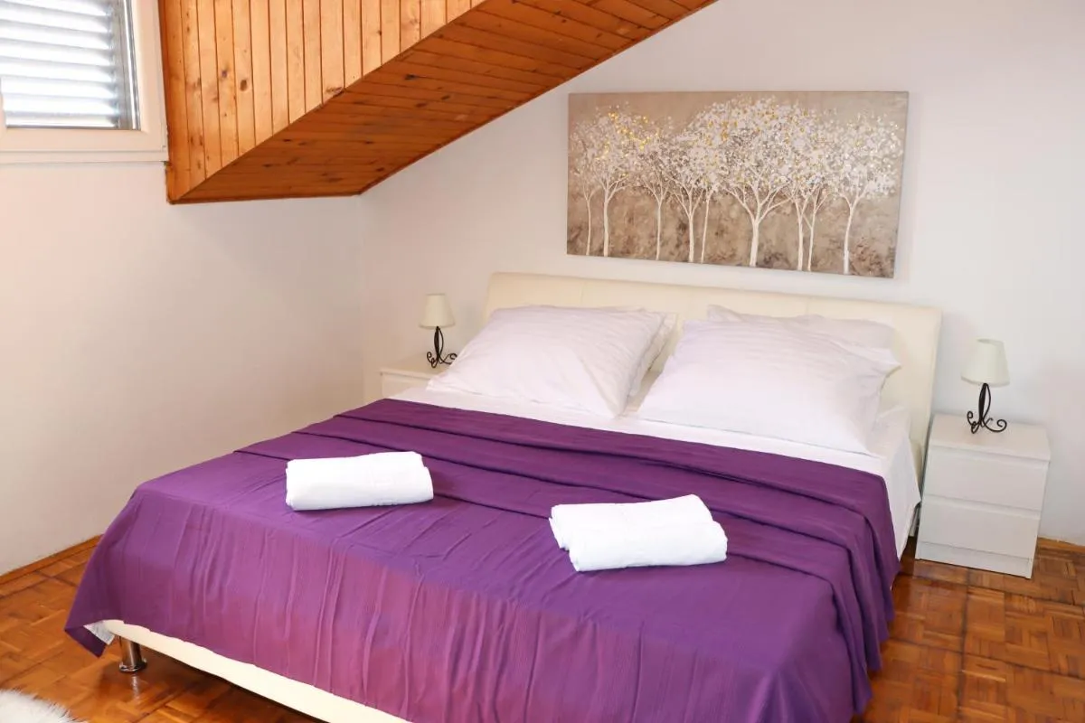 Image 2 of Botarius Apartment