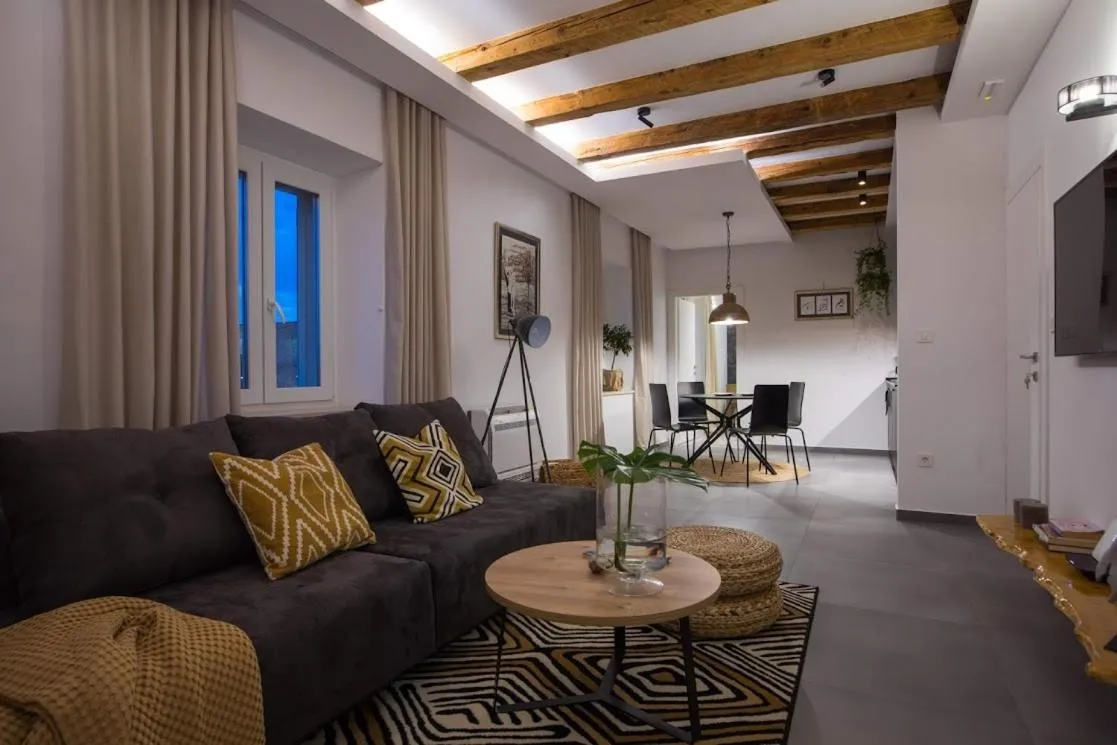 Image 4 of Close&Cosy