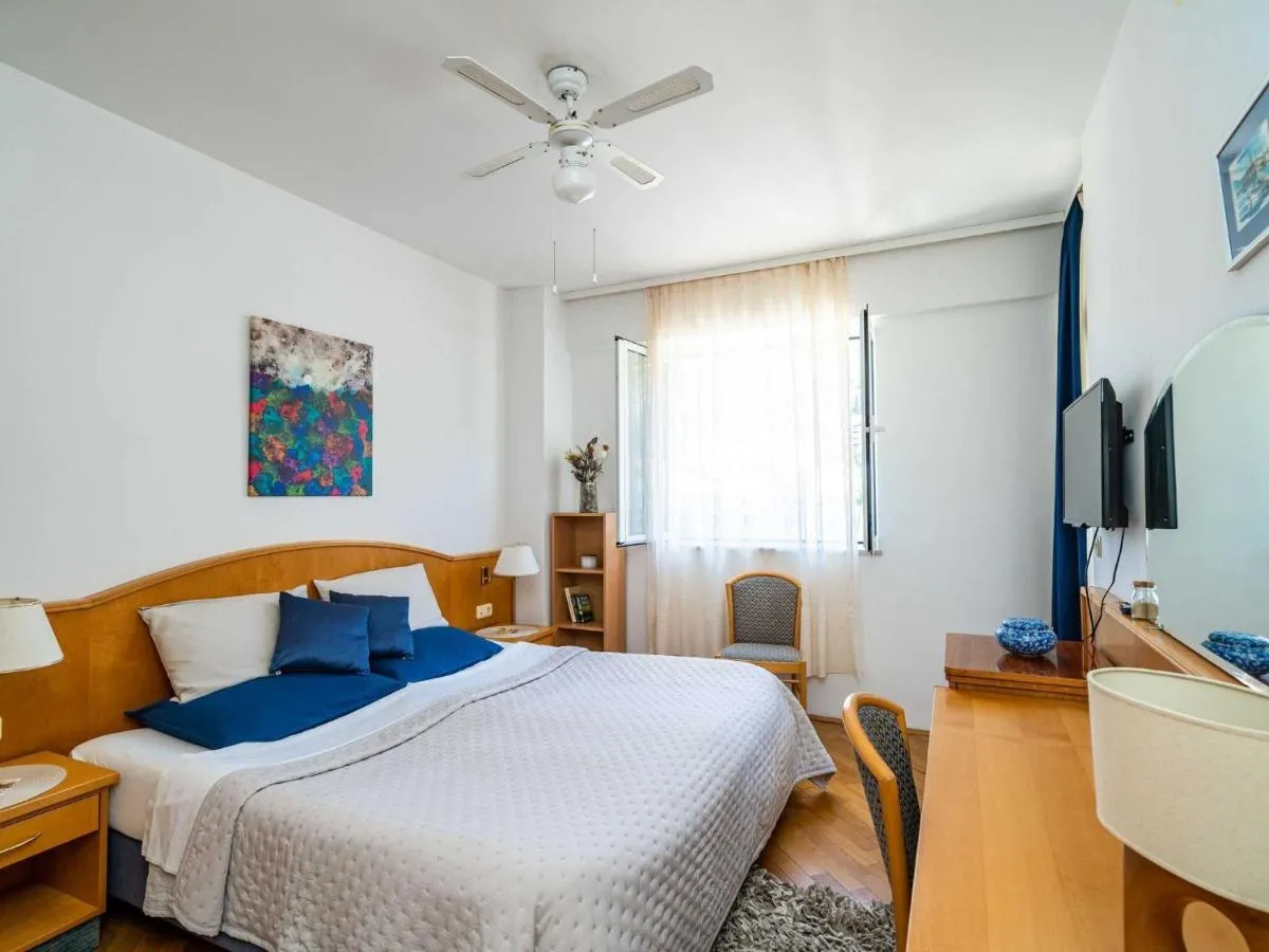 Image 1 of Down Town Apartments – One Bedroom Apartment with Balcony