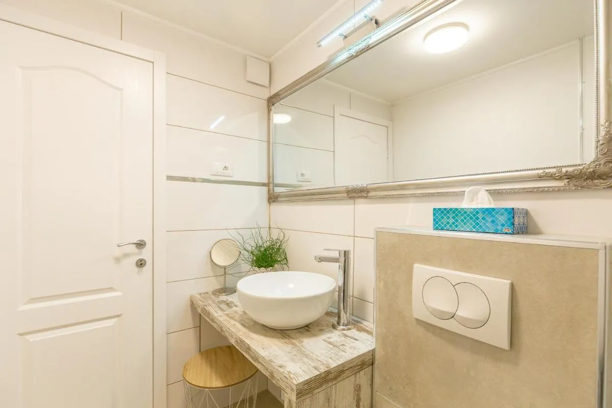 Image 2 of Dubrovnik Colors – Old Town View Apartment No2