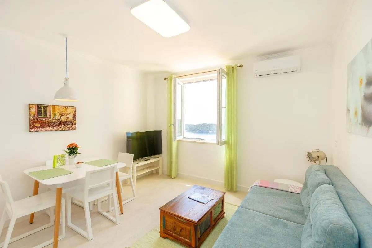 Image 4 of Dubrovnik Colors – Old Town View Apartment No2