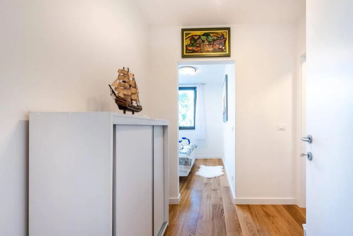 Image 2 of Dubrovnik oasis