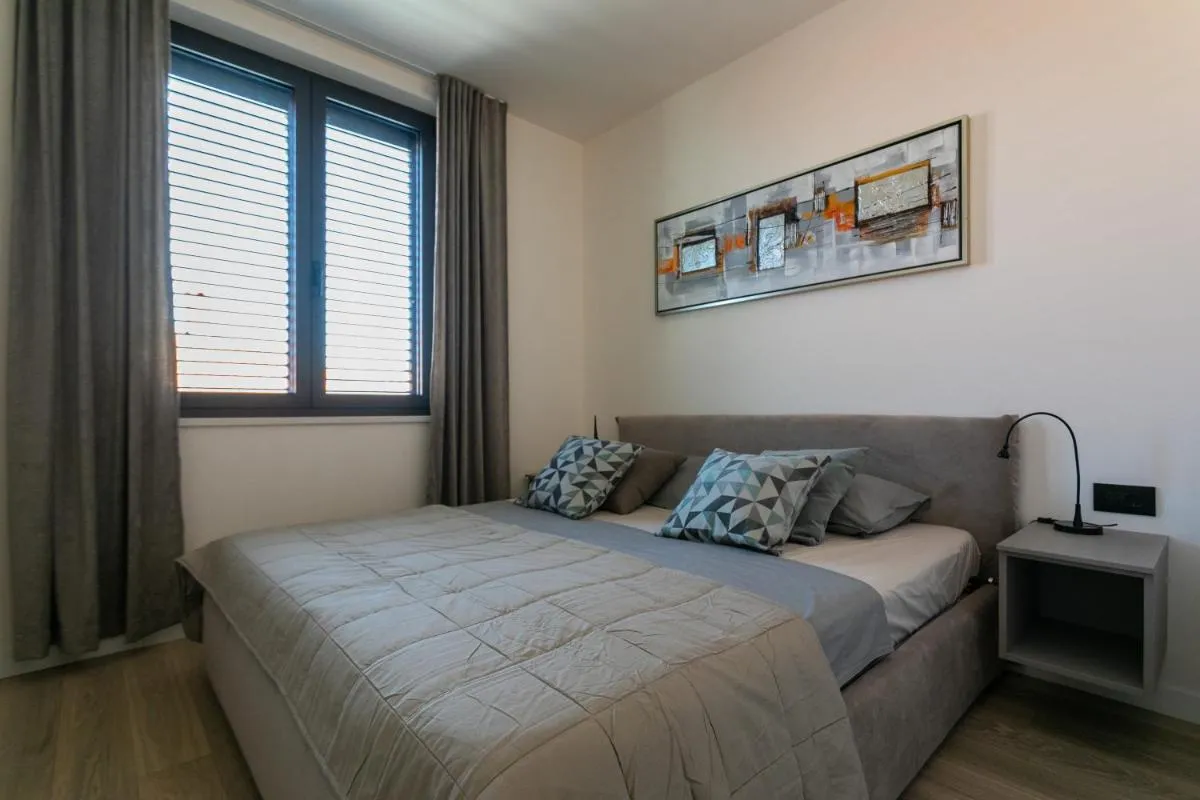 Image 1 of Eni Luxury Residence