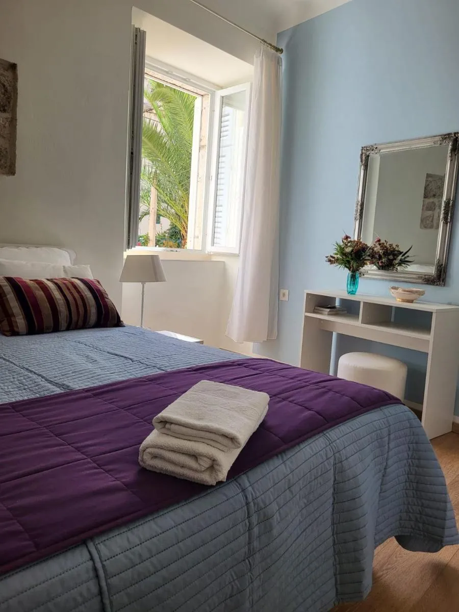 Image 6 of Heart of the City Apartments