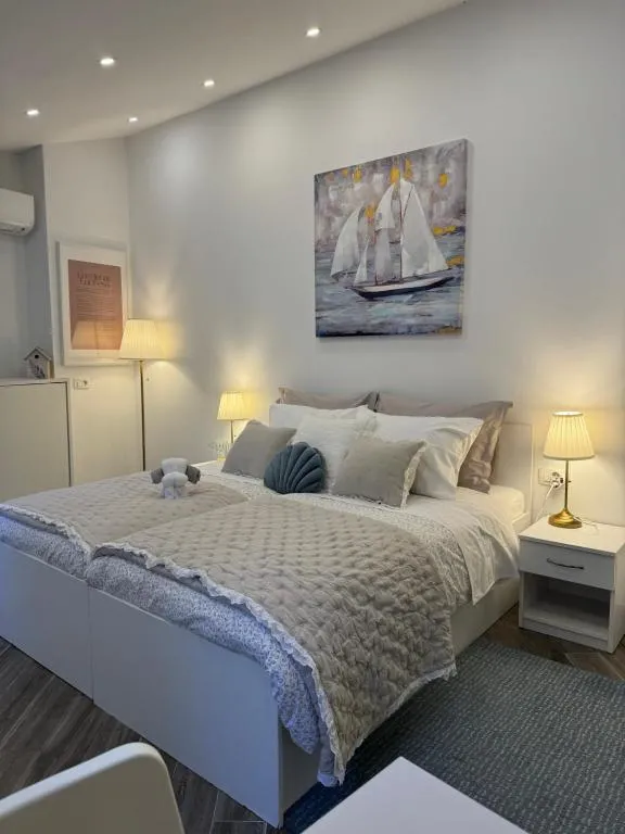 Image of Hidden Gem of Pile