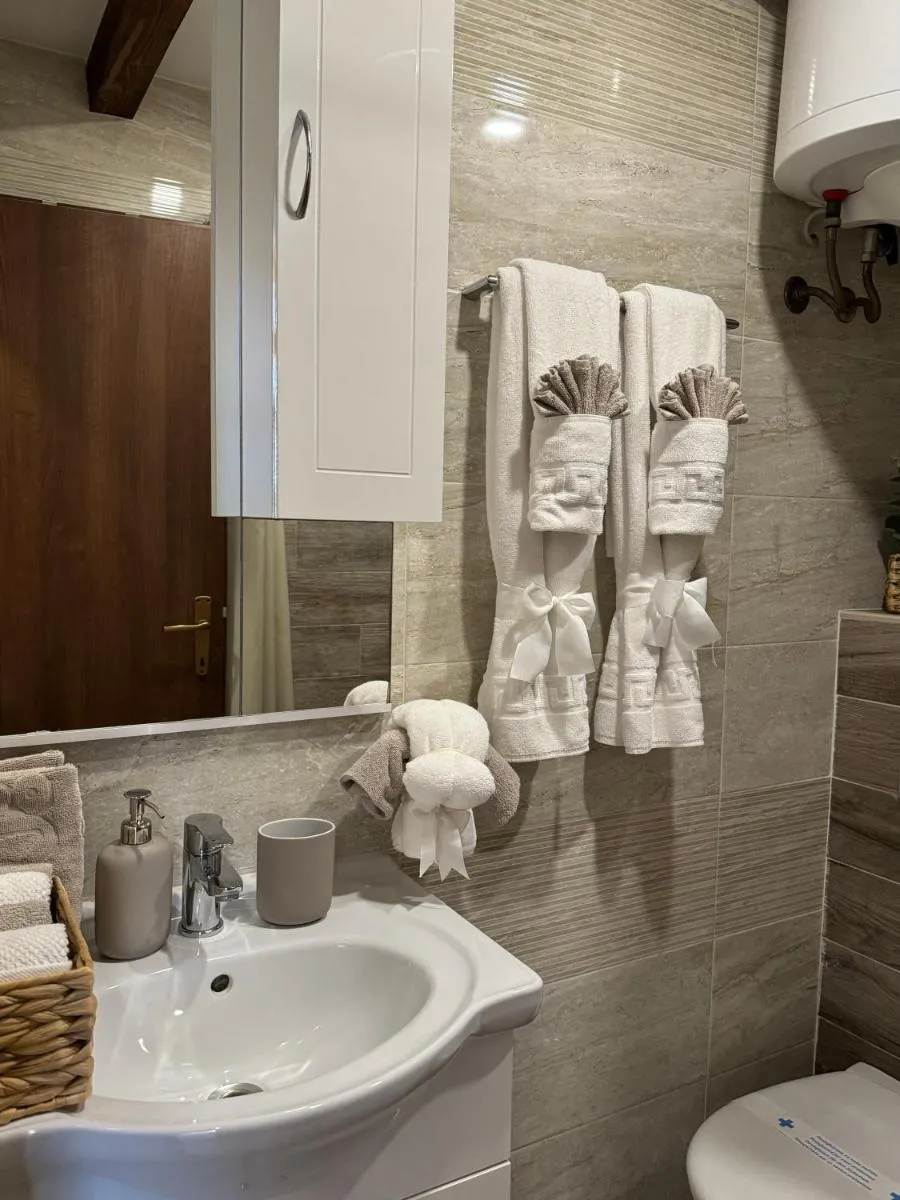 Image 4 of Hidden Gem of Pile