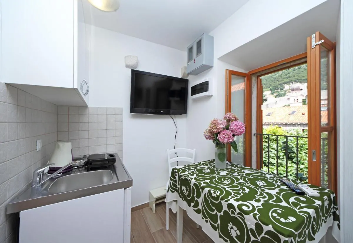 Image 1 of Hortenzia House